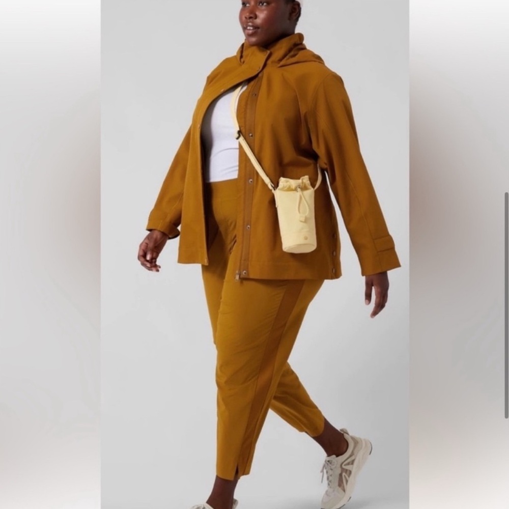 Athleta 22 Brooklyn Ankle Pant Mustard Gold Travel Stretch Athleisure